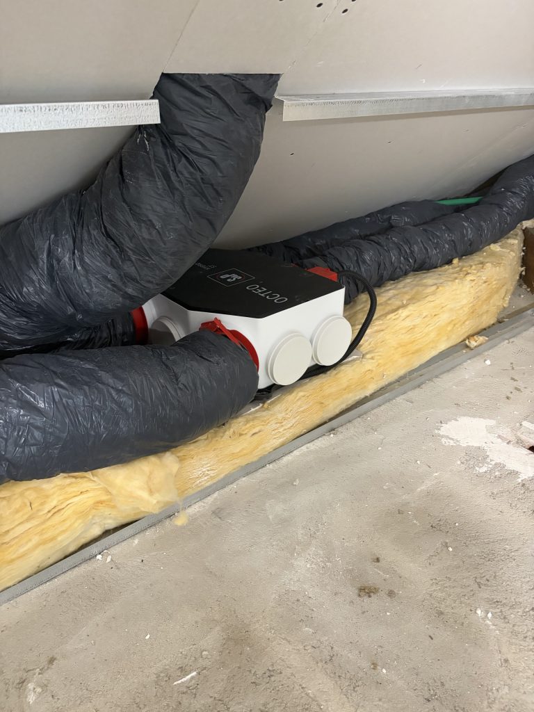 Installation de VMC et gaines à Pont-l'Évêque